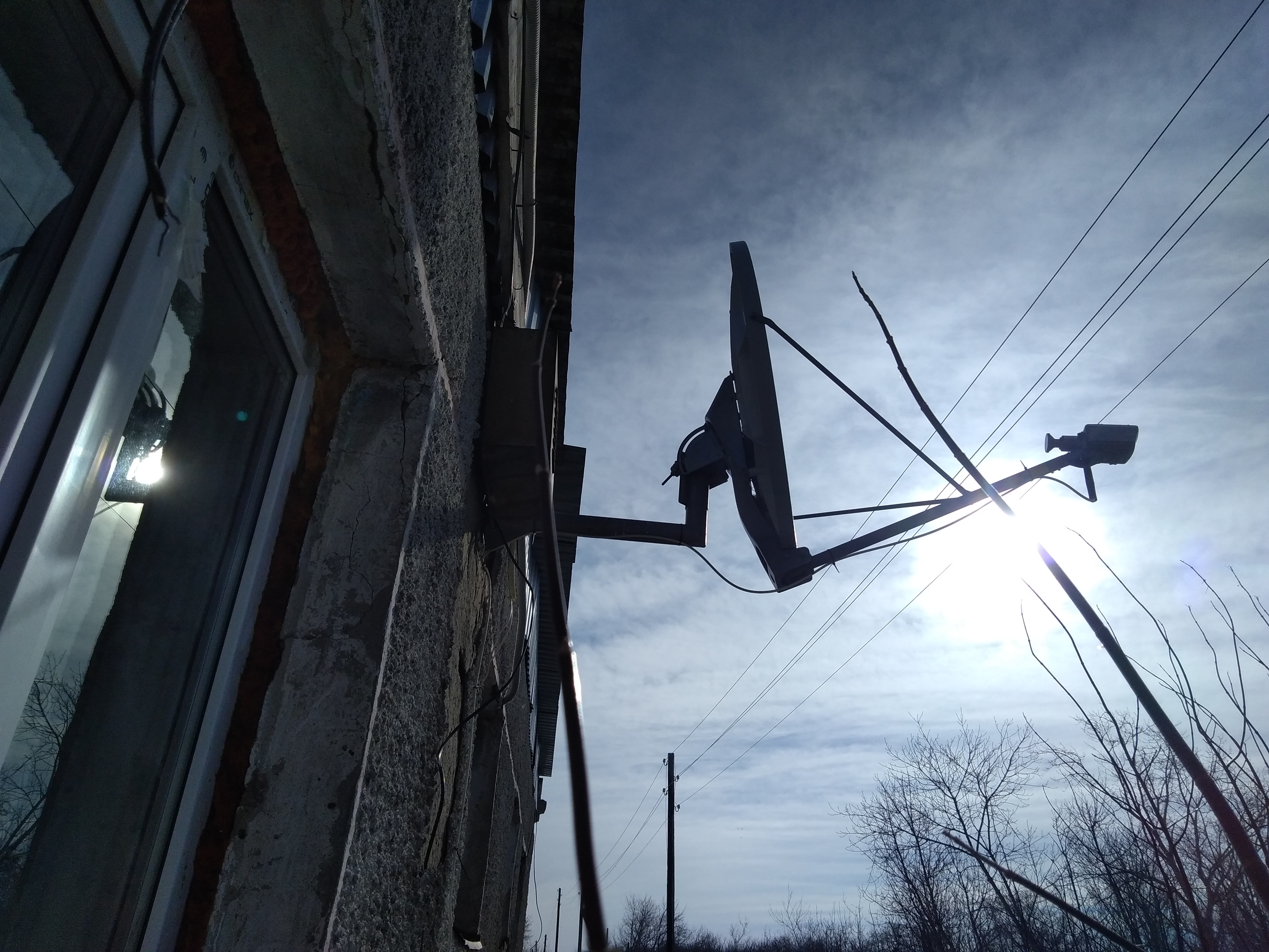 Offset dish 